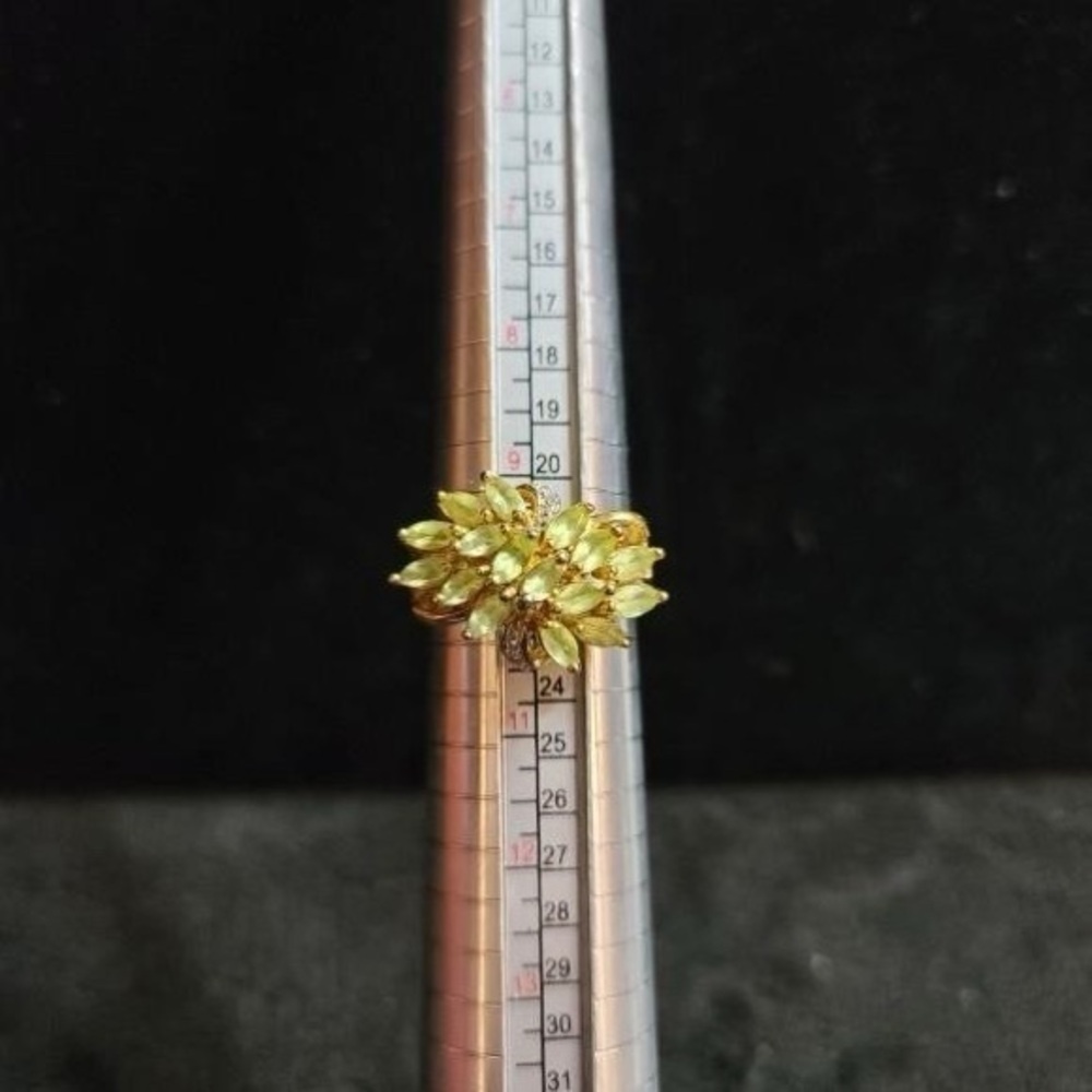 Elegant Green Cluster Ring Sterling Silver Size 10